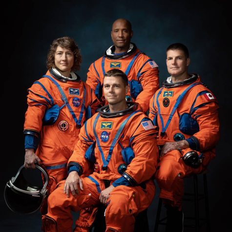 NASA Formally Announces Crew Members for 2024 Moon Mission