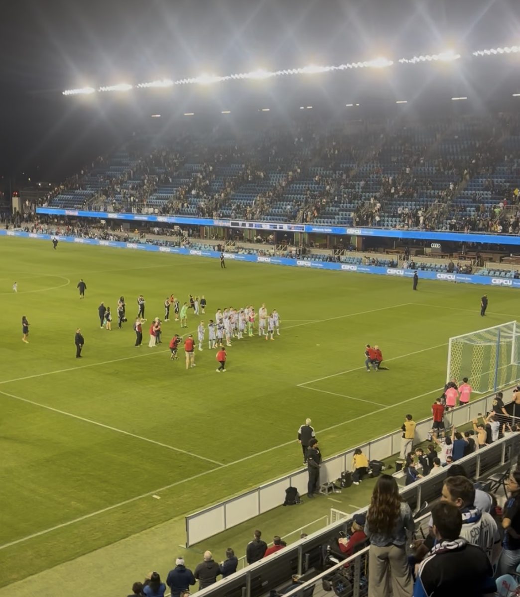 The Earthquakes play